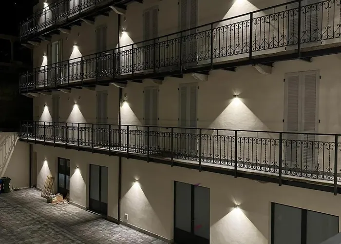 Lakeside Bliss With Free Parking Apartmán *
